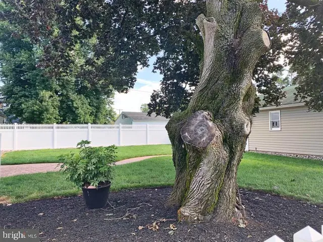 $2,000 | 323 Columbia Avenue, Dover, DE 19904