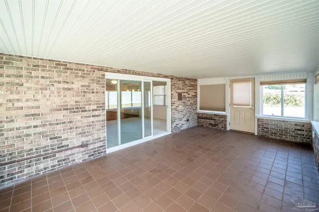 $259,900 | 5148 Stevendale Drive, Pensacola, FL 32526