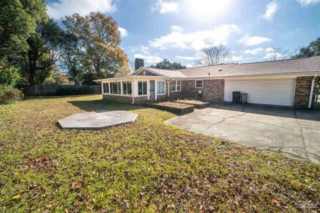 $259,900 | 5148 Stevendale Drive, Pensacola, FL 32526