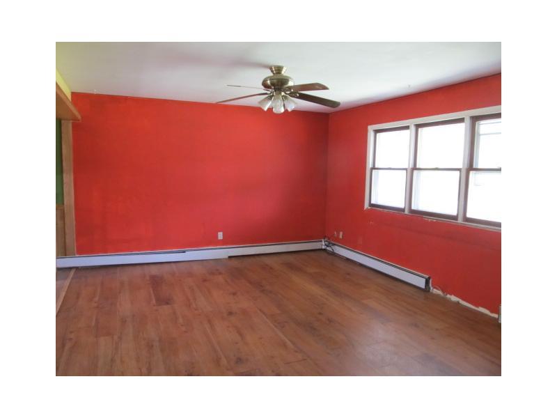 347 Stepping Stone Road Somerset, PA 15501 - Photo 8 of 9 Living Room.