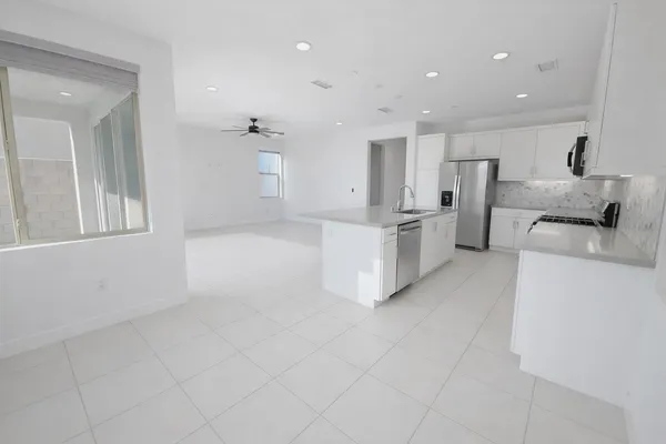 $3,495 | 35770 McCarthy Street, Palm Desert, CA 92211