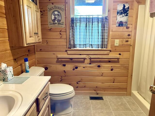 156 Hussey Road Parsonsfield, ME 04047 - Photo 8 of 25 8. Full Bathrrom