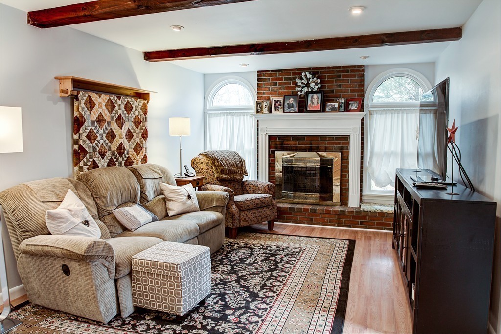 59 Byam Road Chelmsford, MA 01824 - Photo 11 of 30