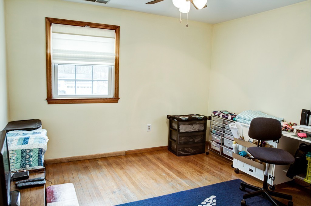 59 Byam Road Chelmsford, MA 01824 - Photo 18 of 30