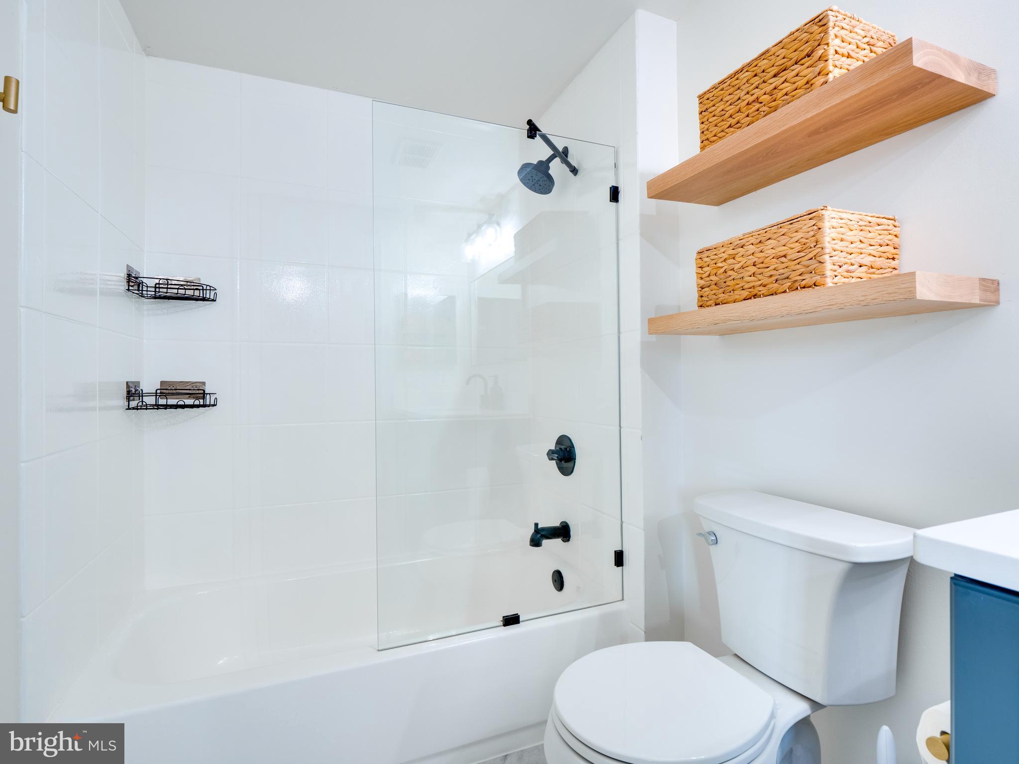 851 North Glebe Road, Unit 816 Arlington, VA 22203 - Photo 12 of 25 Gallery Image 12