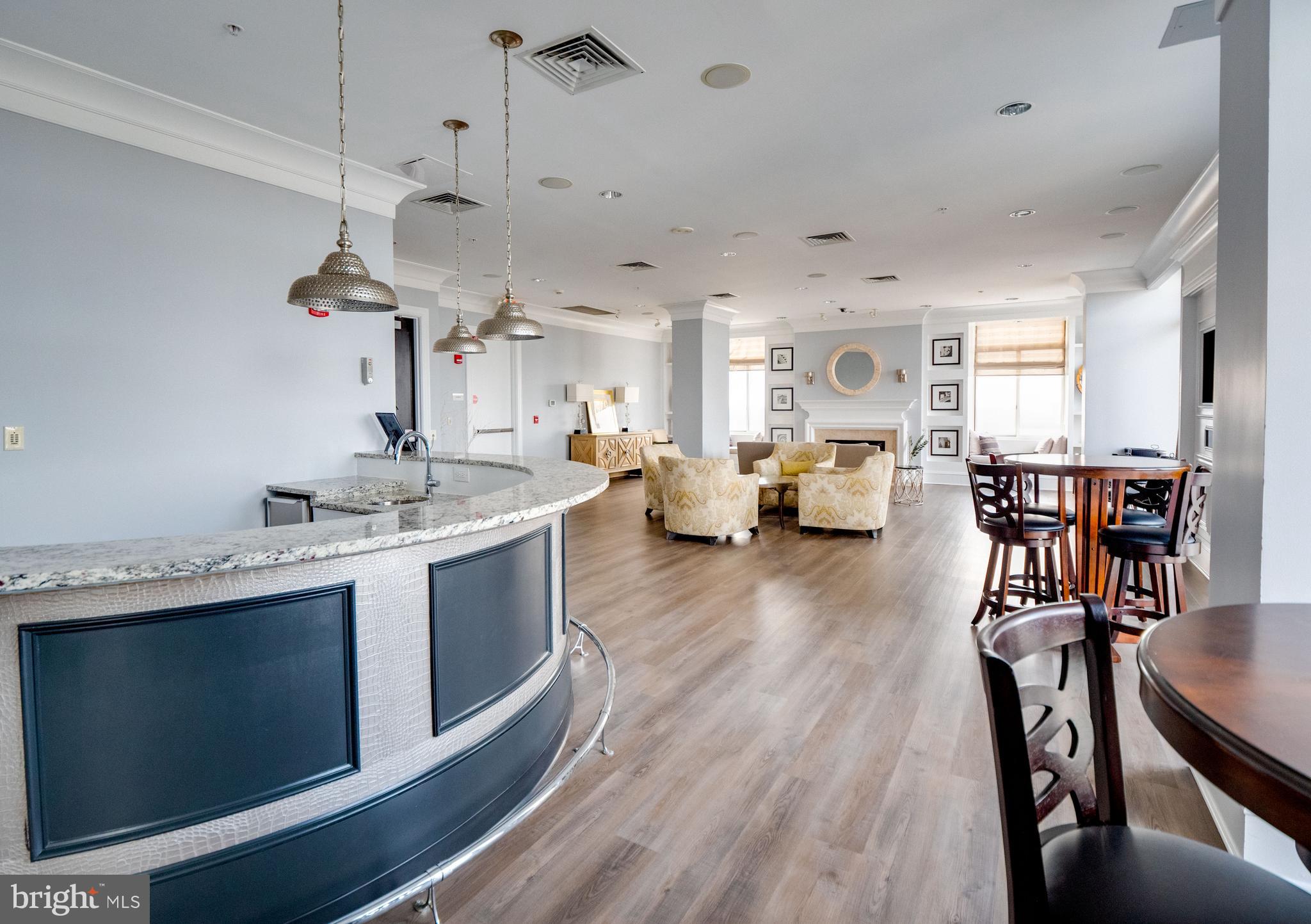 851 North Glebe Road, Unit 816 Arlington, VA 22203 - Photo 17 of 25 Gallery Image 17