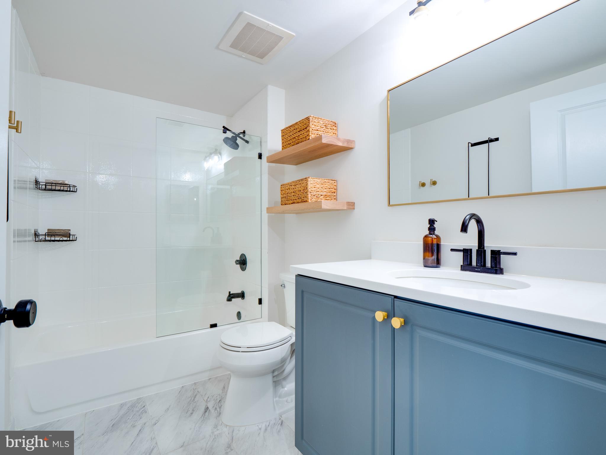 851 North Glebe Road, Unit 816 Arlington, VA 22203 - Photo 10 of 25 Gallery Image 10
