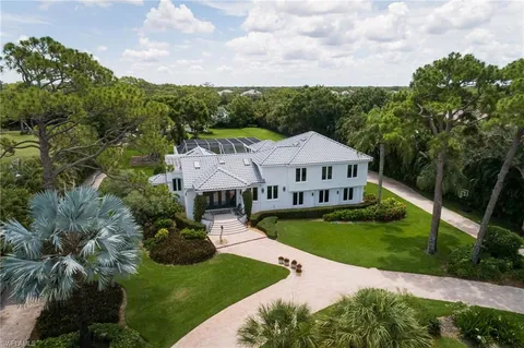 $5,395,000 | 664 Hickory Road, Naples, FL 34108