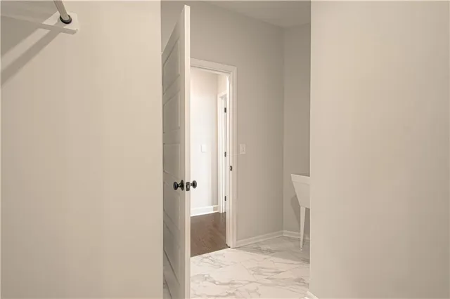 $639,900 | 4810 Northeast 105th Street, Kansas City, MO 64156