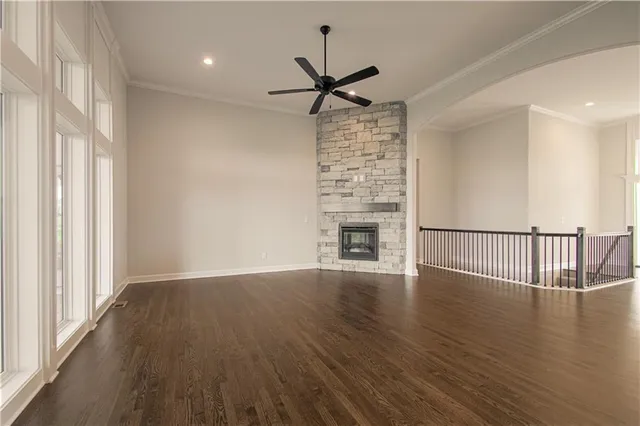 $639,900 | 4810 Northeast 105th Street, Kansas City, MO 64156