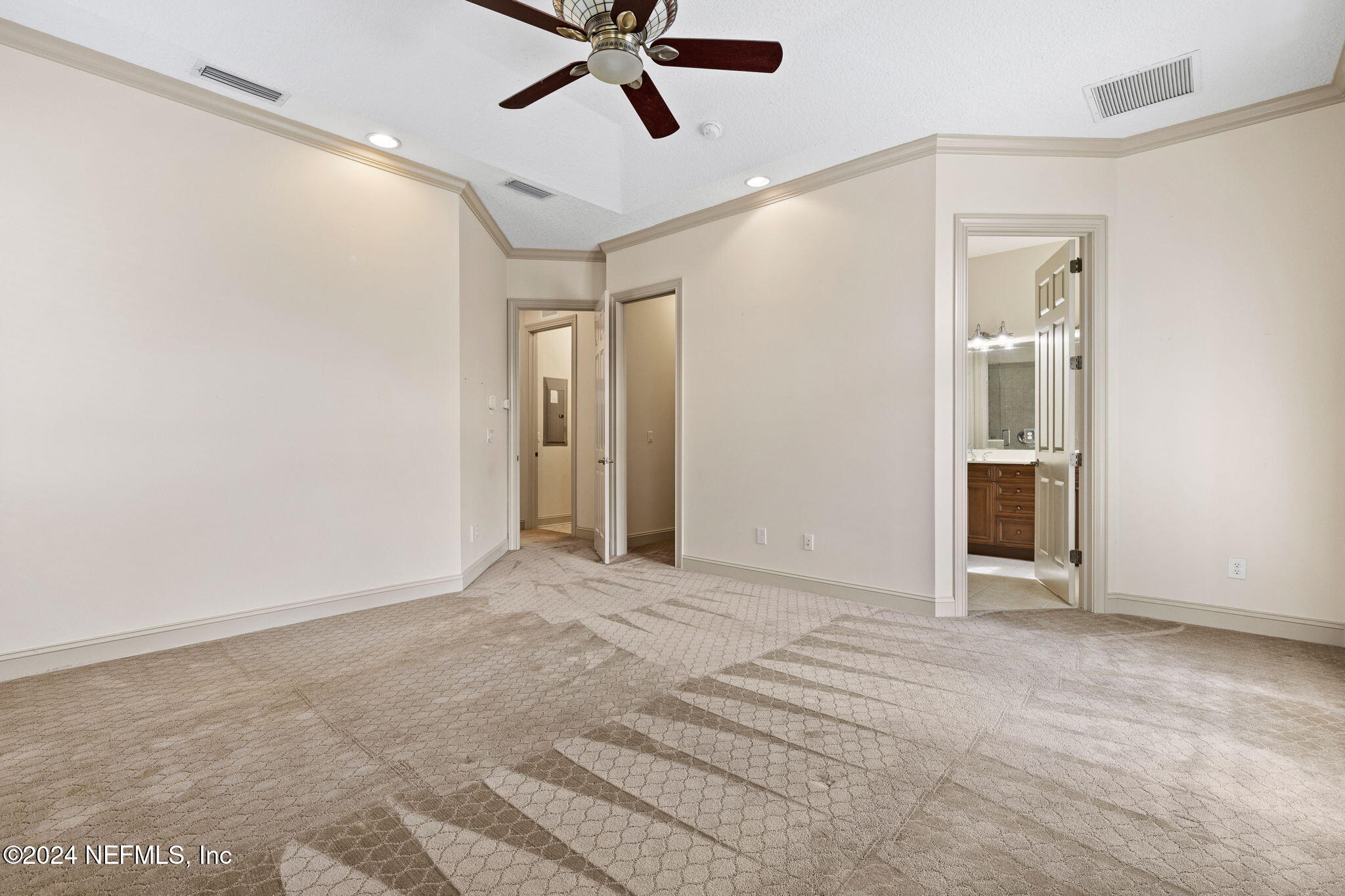 650 South Loop Parkway St. Augustine, FL 32095 - Photo 16 of 42 a view of an empty room