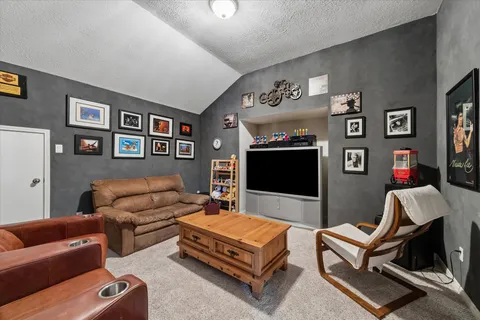$499,000 | 2608 Crystal Falls Drive, Pearland, TX 77584