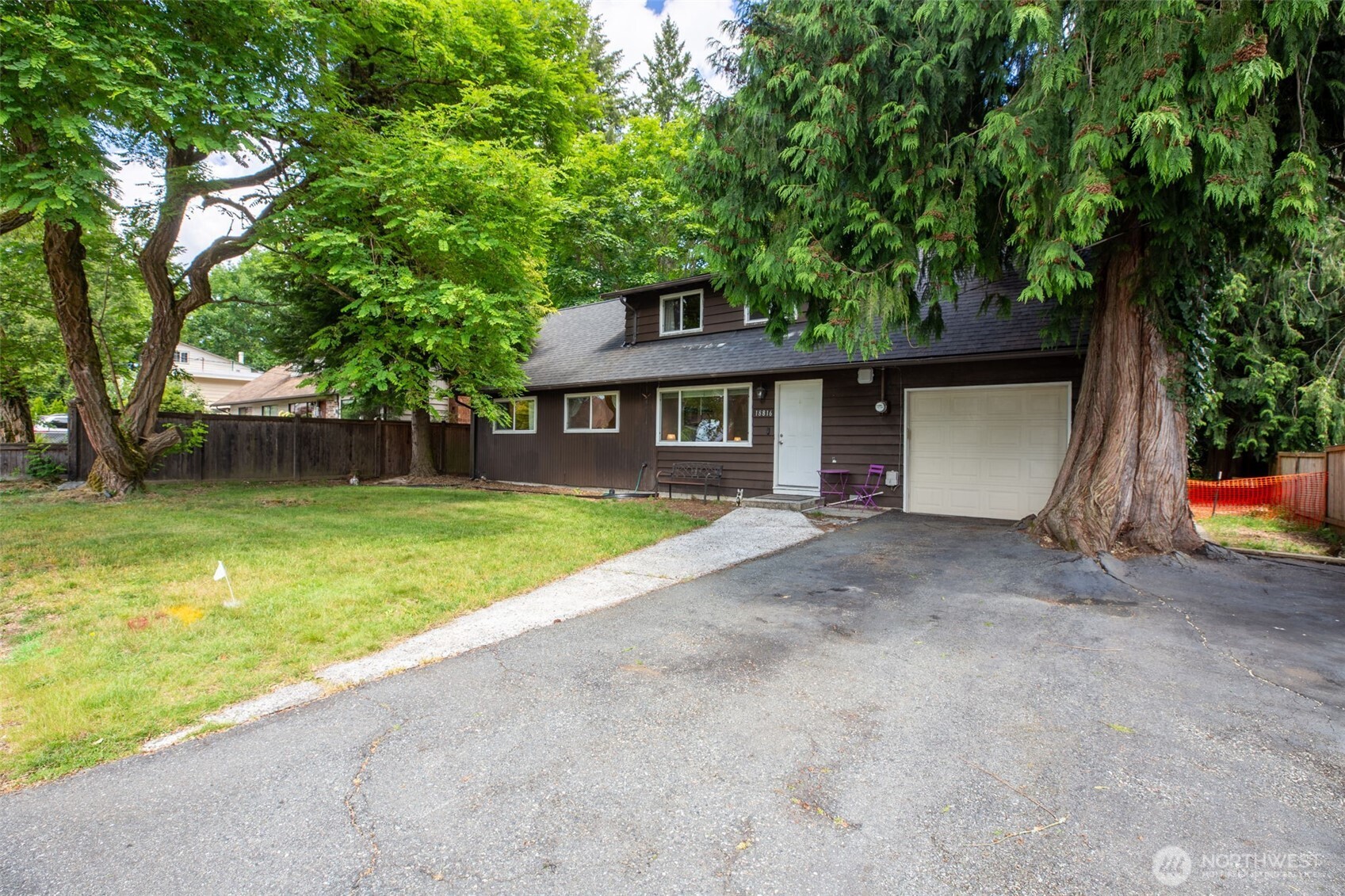 18816 89th Avenue Northeast Bothell, WA 98011 - Photo 1 of 28