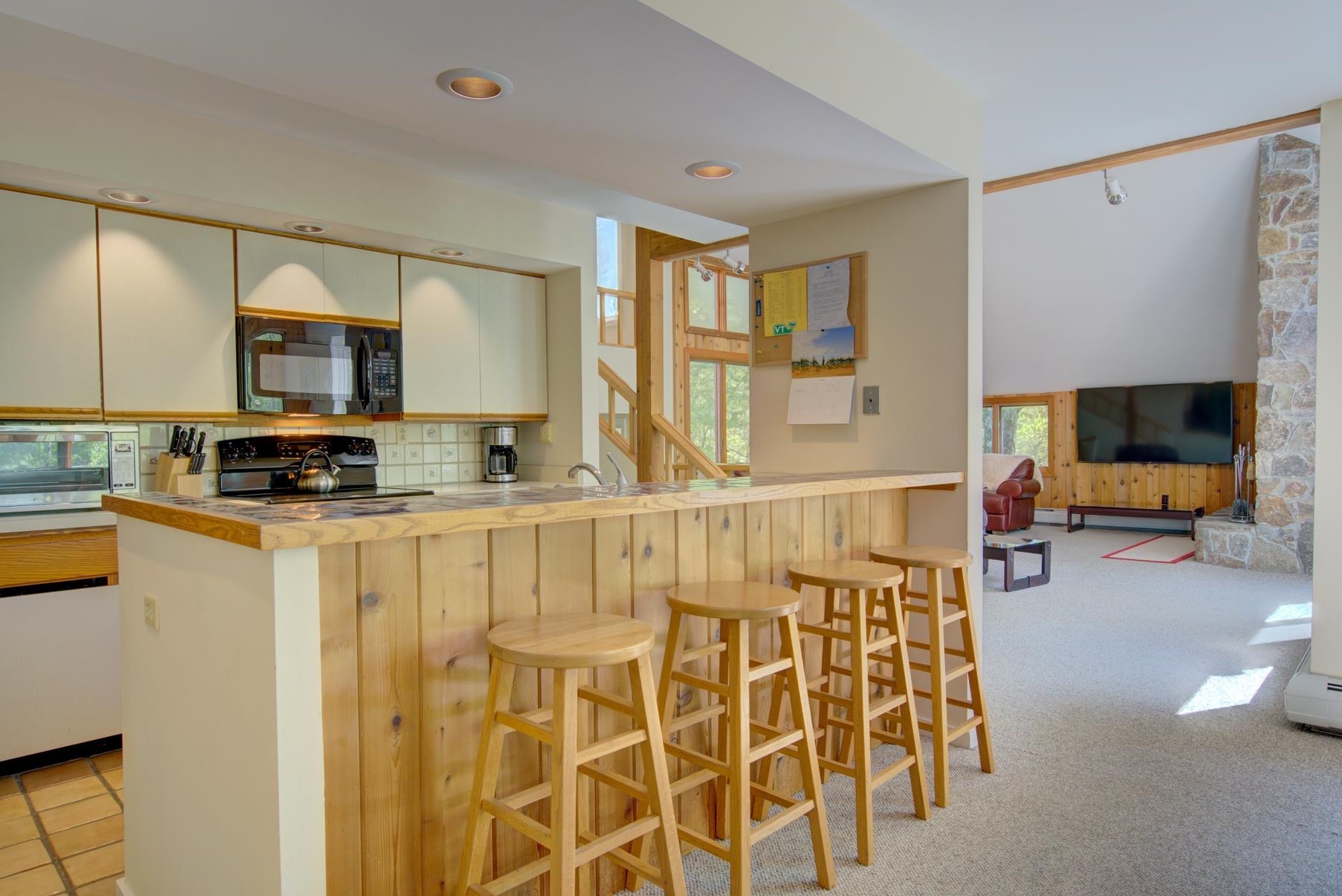 16 A Piper Ridge Road, Unit 16A Winhall, VT 05340 - Photo 11 of 33