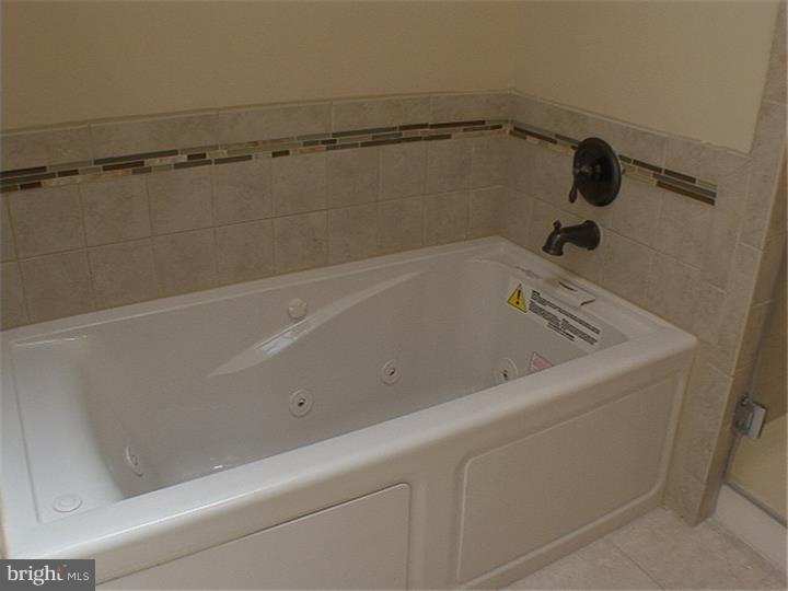 7456 Briar Road Philadelphia, PA 19138 - Photo 16 of 20 Gallery Image 16
