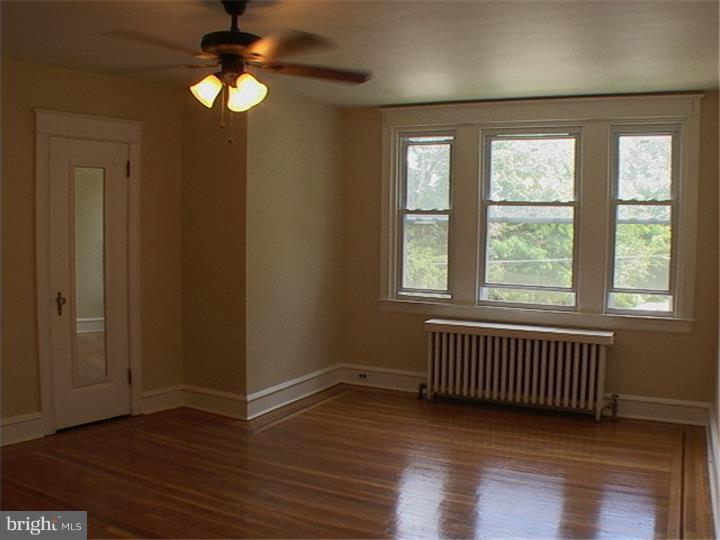 7456 Briar Road Philadelphia, PA 19138 - Photo 6 of 20 Gallery Image 6