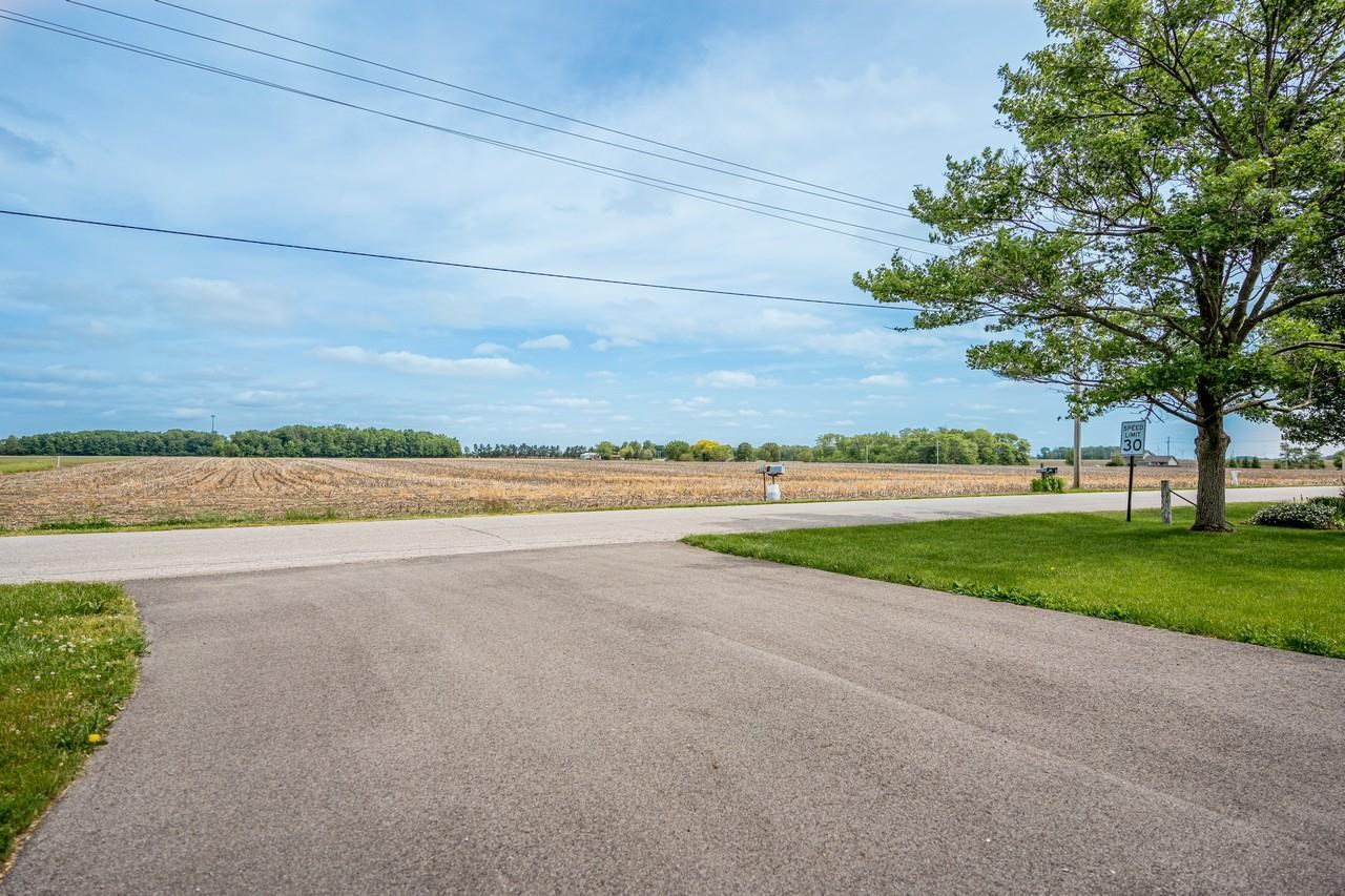 127 Monroeville Road Monroeville, IN 46773 - Photo 12 of 20
