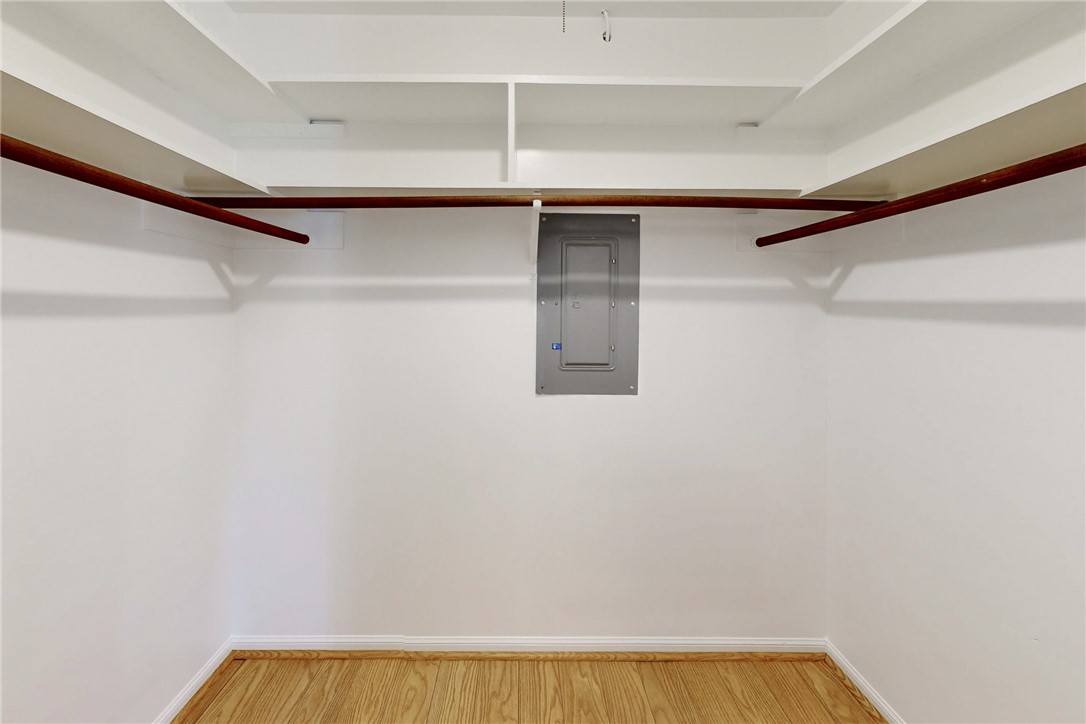 1308 Hawk Tree Drive College Station, TX 77845 - Photo 20 of 34 a view of small space