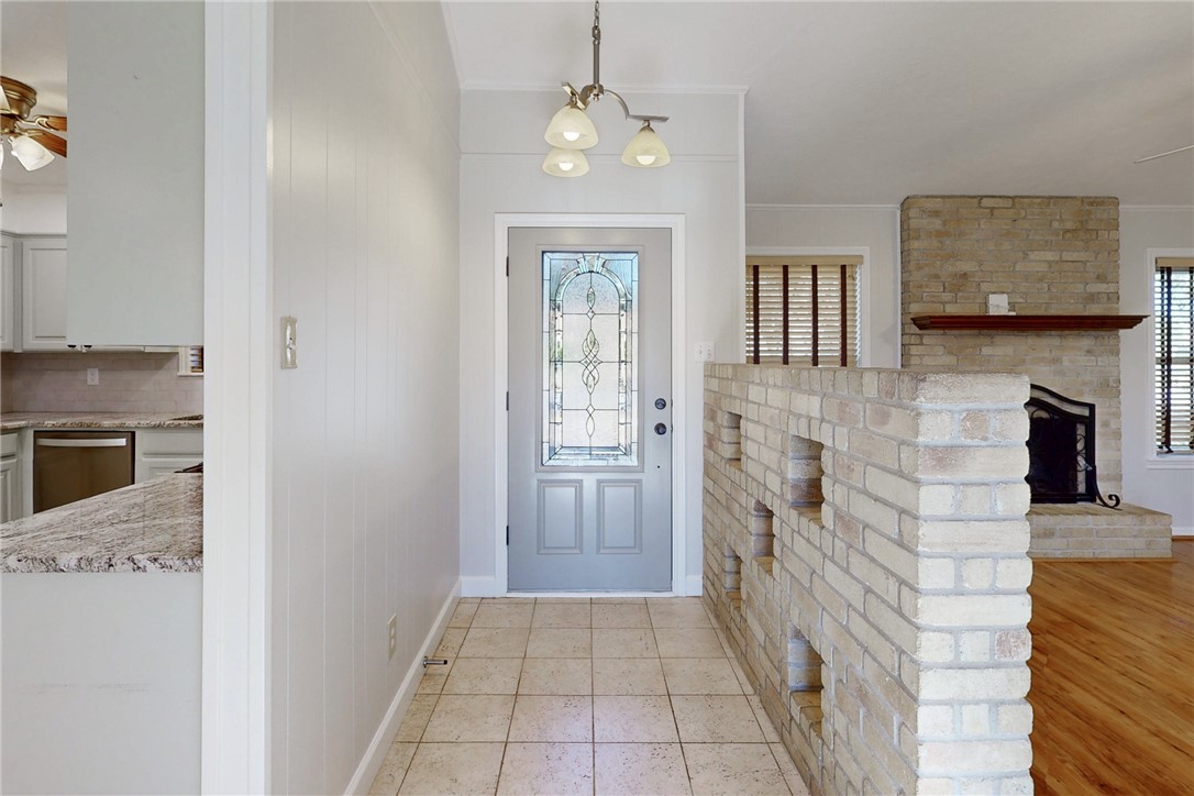 1308 Hawk Tree Drive College Station, TX 77845 - Photo 3 of 34