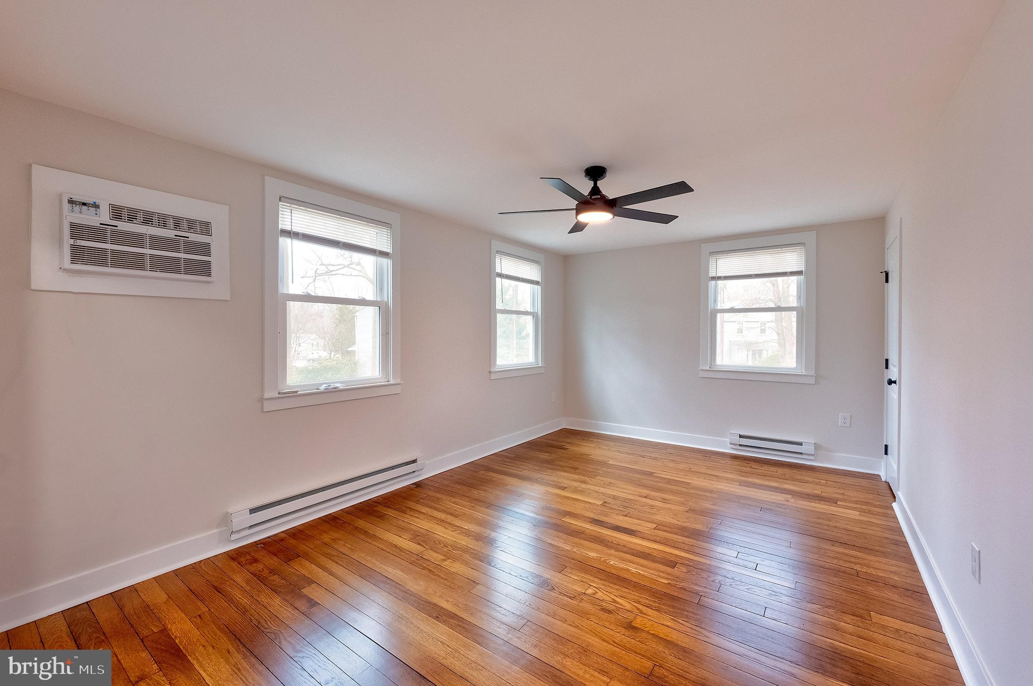 57 Ridge Road Greenbelt, MD 20770 - Photo 8 of 23 Gallery Image 8