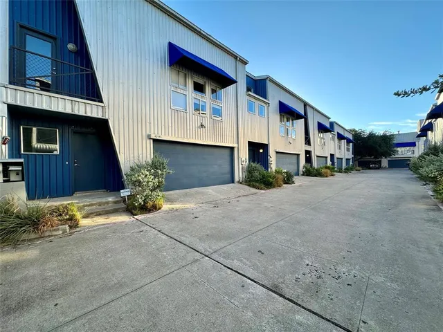 $2,500 | 4214 Swiss Avenue, Unit L, Dallas, TX 75204