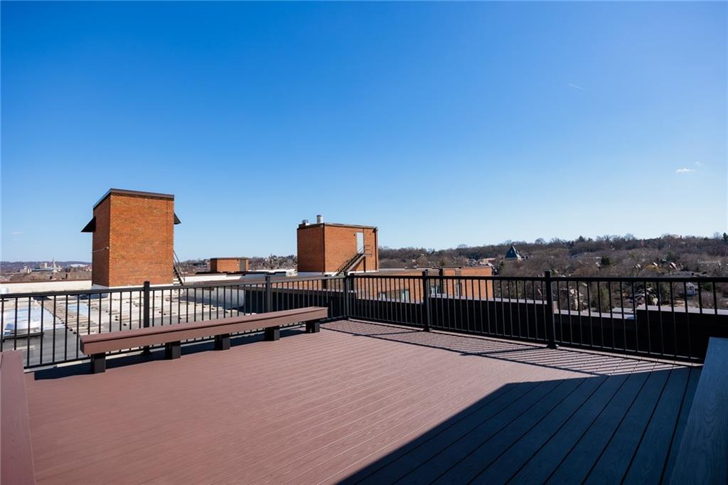 5 Bayard Road, Unit 717 Pittsburgh, PA 15213 - Photo 44 of 46 rooftop