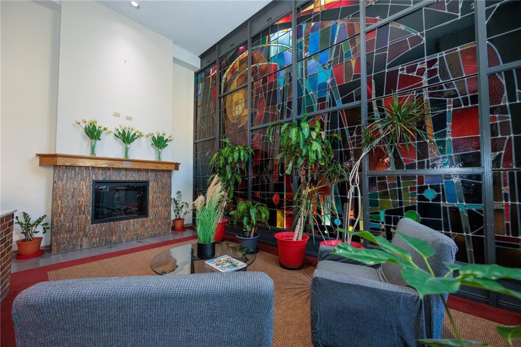 5 Bayard Road, Unit 717 Pittsburgh, PA 15213 - Photo 5 of 46