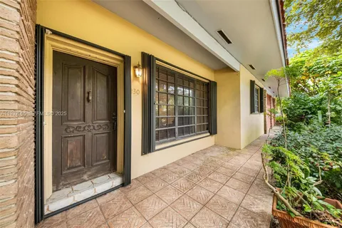 $999,000 | 8230 Southwest 117th Terrace, Miami, FL 33156