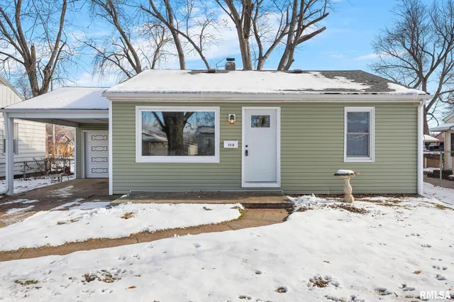 $129,900 | 1418 North 12th Street, Pekin, IL 61554