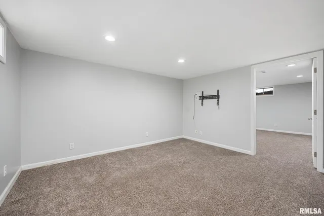 $129,900 | 1418 North 12th Street, Pekin, IL 61554