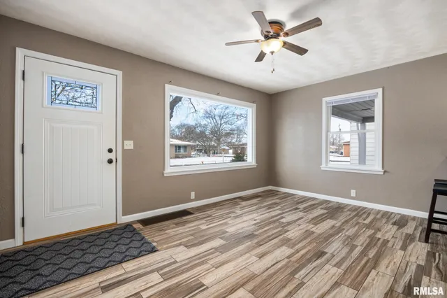 $129,900 | 1418 North 12th Street, Pekin, IL 61554