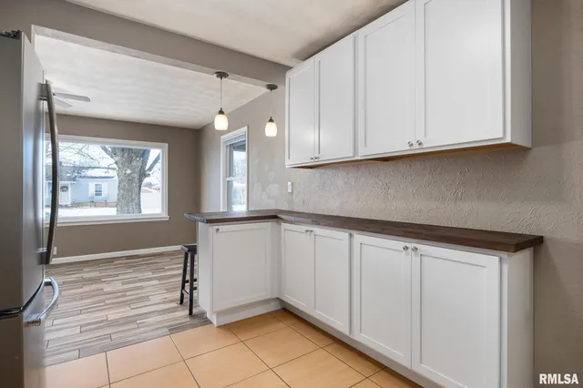 $129,900 | 1418 North 12th Street, Pekin, IL 61554