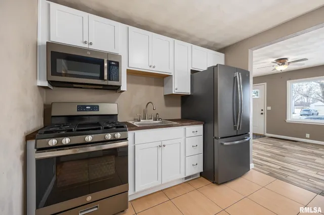 $129,900 | 1418 North 12th Street, Pekin, IL 61554