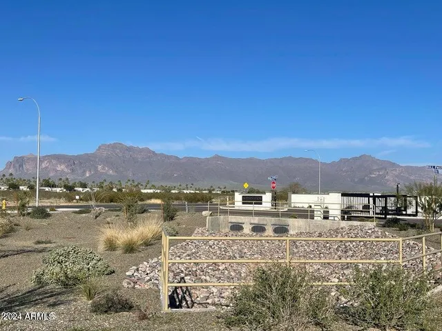 $449,990 | 2730 East Boulder Avenue, Apache Junction, AZ 85119