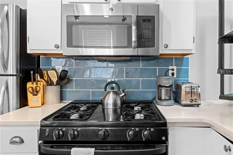 $825,000 | 302 Murray Hill Avenue Northeast, Atlanta, GA 30317