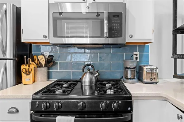 $825,000 | 302 Murray Hill Avenue Northeast, Atlanta, GA 30317