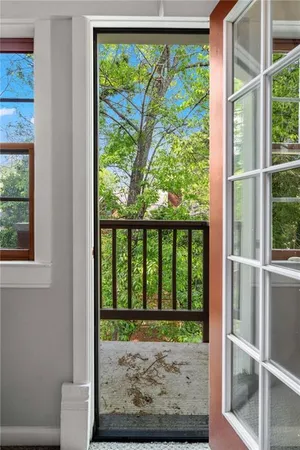 $825,000 | 302 Murray Hill Avenue Northeast, Atlanta, GA 30317