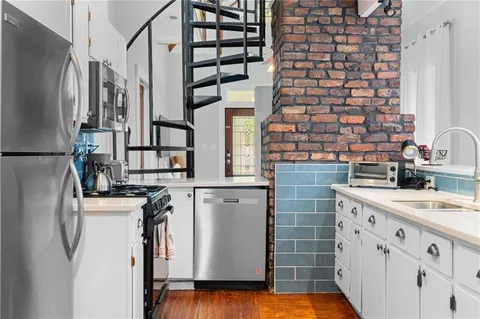 $825,000 | 302 Murray Hill Avenue Northeast, Atlanta, GA 30317