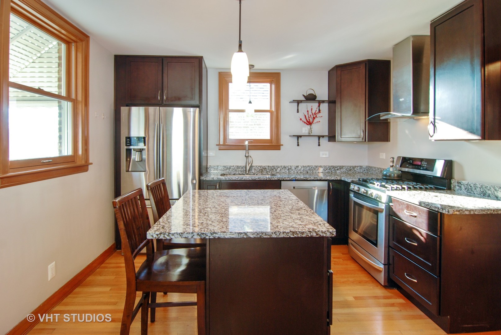 2249 14th Avenue North Riverside, IL 60546 - Photo 3 of 10
