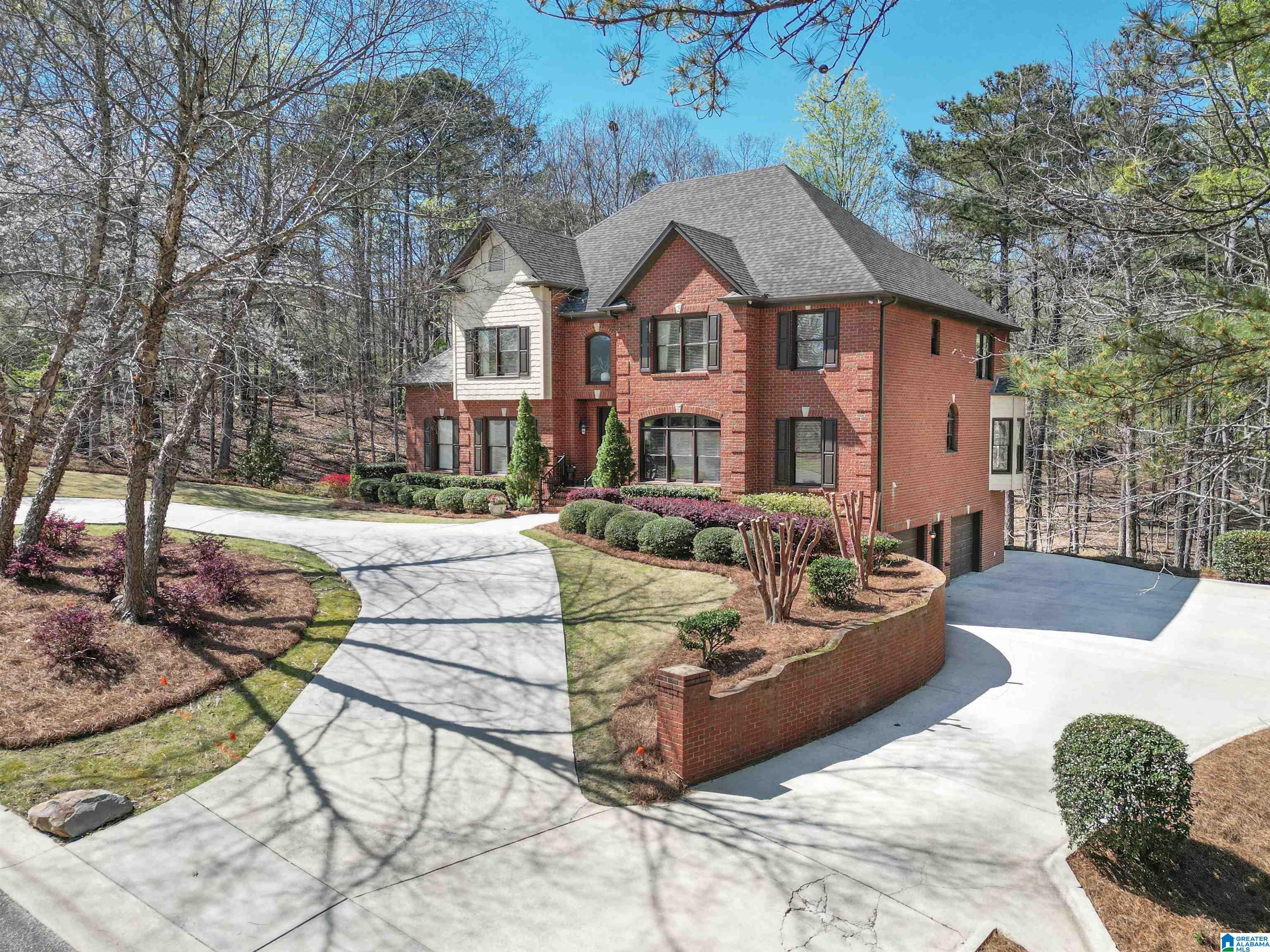 905 Masters Lane Birmingham, AL 35244 - Photo 2 of 45