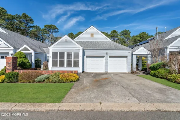 $439,000 | 136 Longwood Drive, Manahawkin, NJ 08050