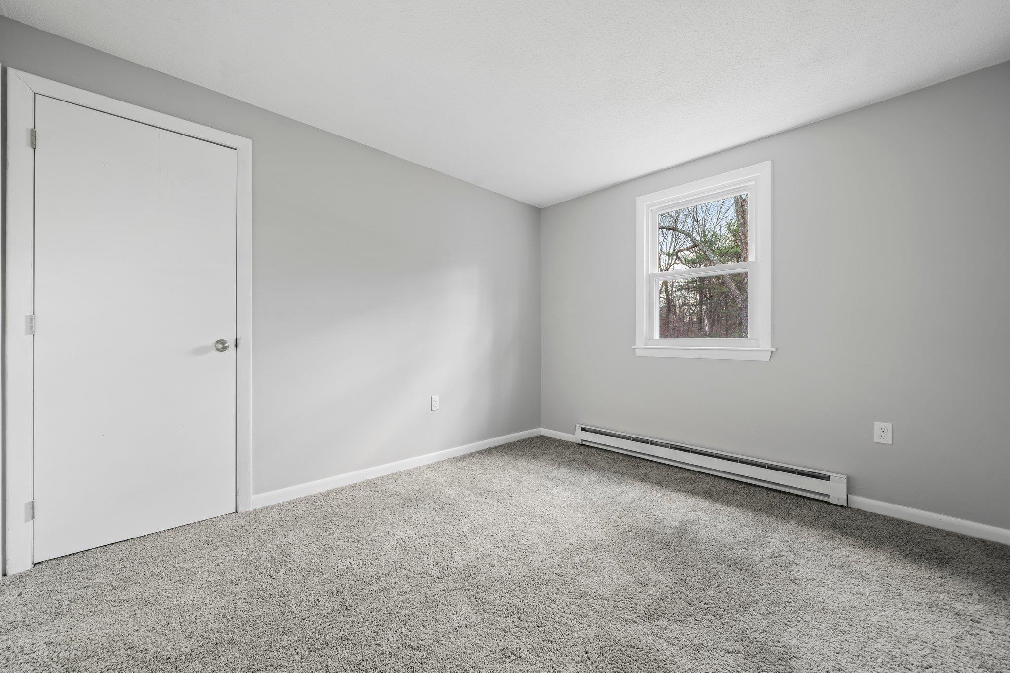 5 Sherwood Road Londonderry, NH 03053 - Photo 26 of 35 Gallery Image 26