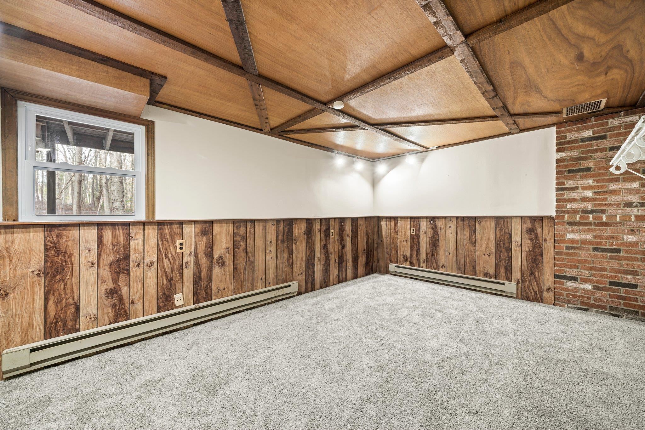 5 Sherwood Road Londonderry, NH 03053 - Photo 30 of 35 Gallery Image 30