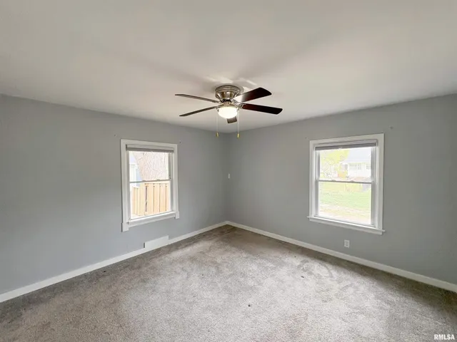 $169,900 | 2316-2320 West Ayres Avenue, Peoria, IL 61604