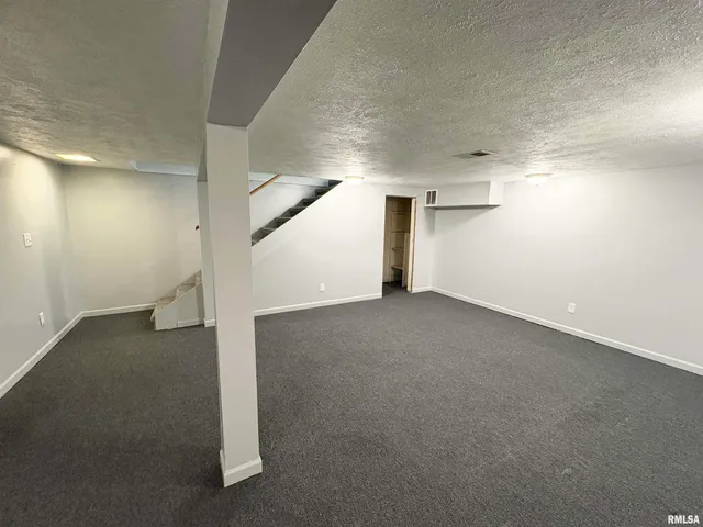 $169,900 | 2316-2320 West Ayres Avenue, Peoria, IL 61604