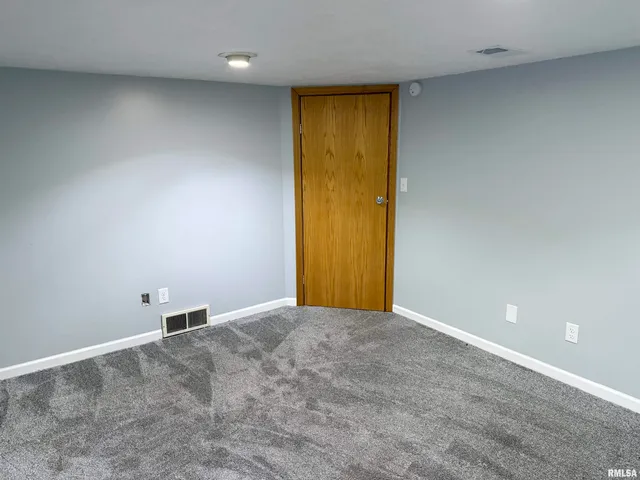 $169,900 | 2316-2320 West Ayres Avenue, Peoria, IL 61604