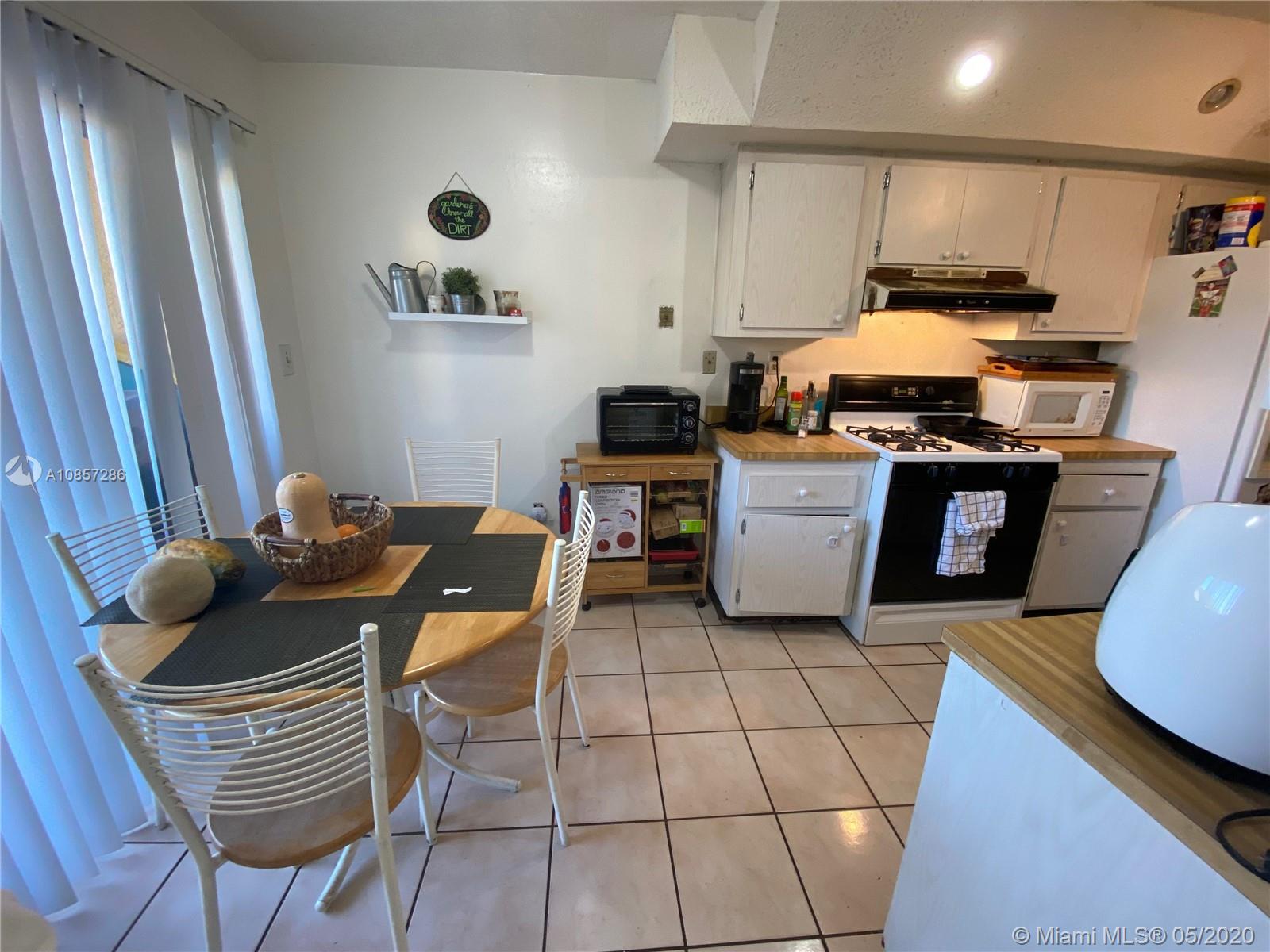 8330 Southwest 154th Avenue, Unit 37 Miami, FL 33193 - Photo 13 of 15