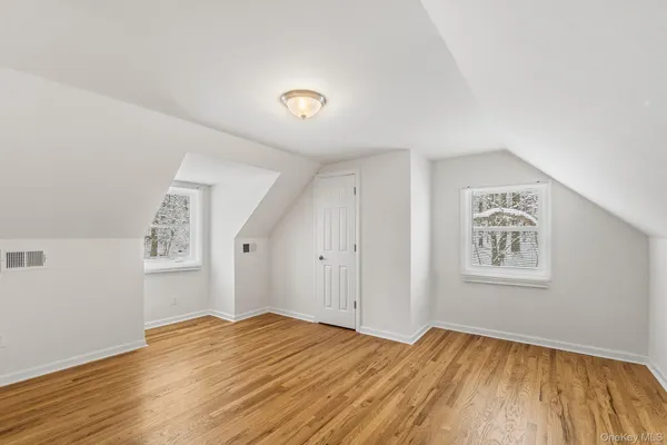 $699,000 | 3483 Overlook Avenue, Yorktown Heights, NY 10598