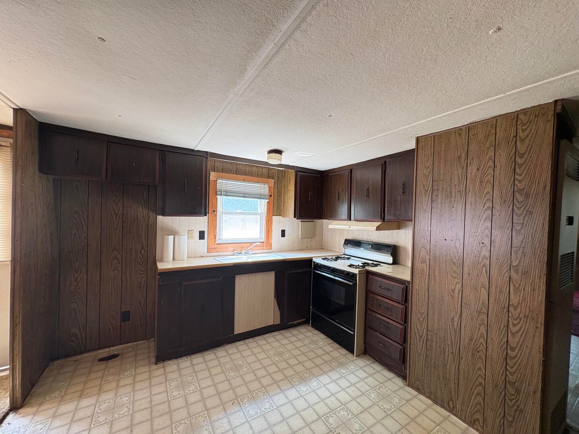 1514 Hartsook Road Crawley, WV 24931 - Photo 33 of 40 Gallery Image 33