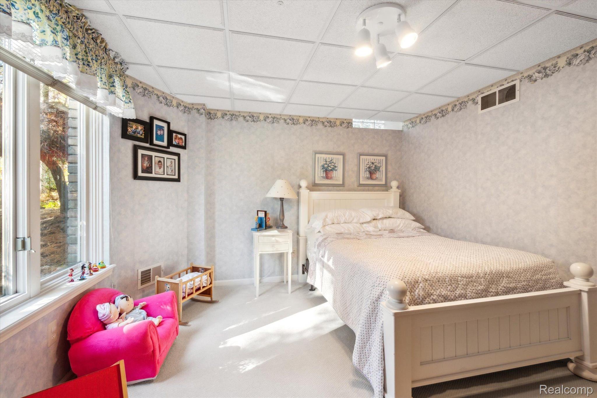 3149 Hedgewood Lane Rochester, MI 48309 - Photo 67 of 79 Gallery Image 67